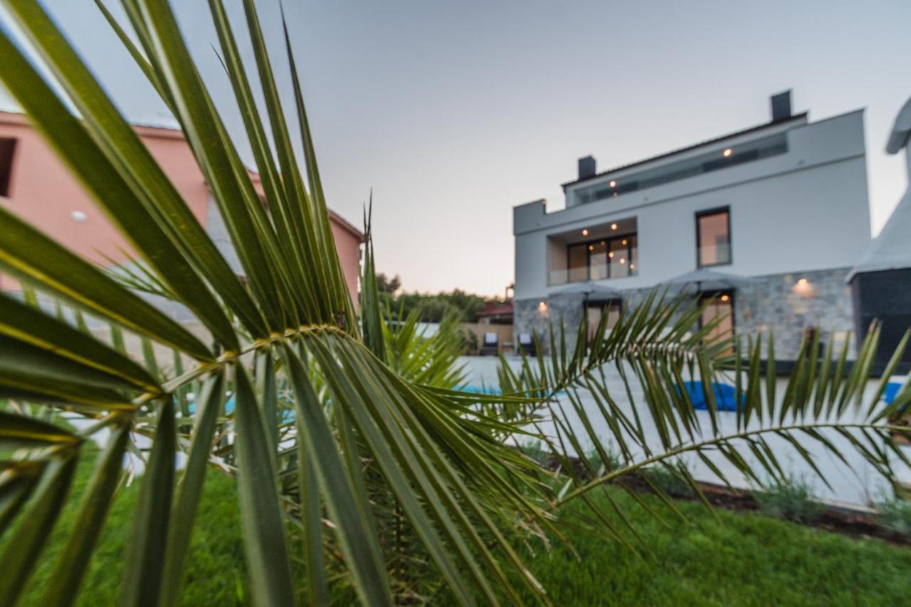 Villa Sun & Sea *