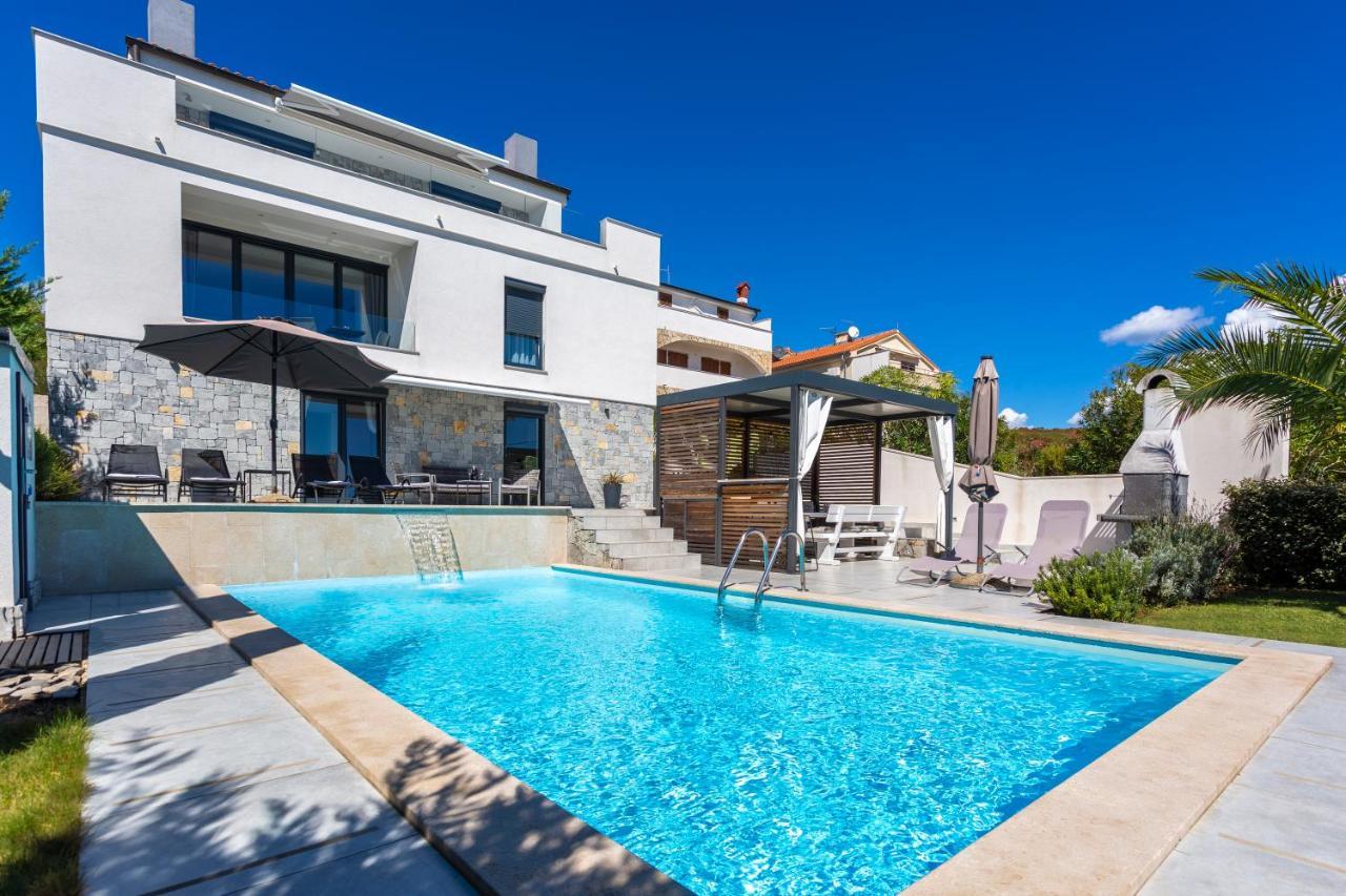 Villa Sun & Sea *