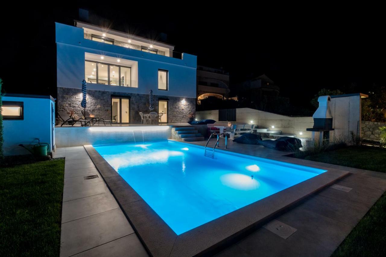 Sun & Sea Villa Kornić